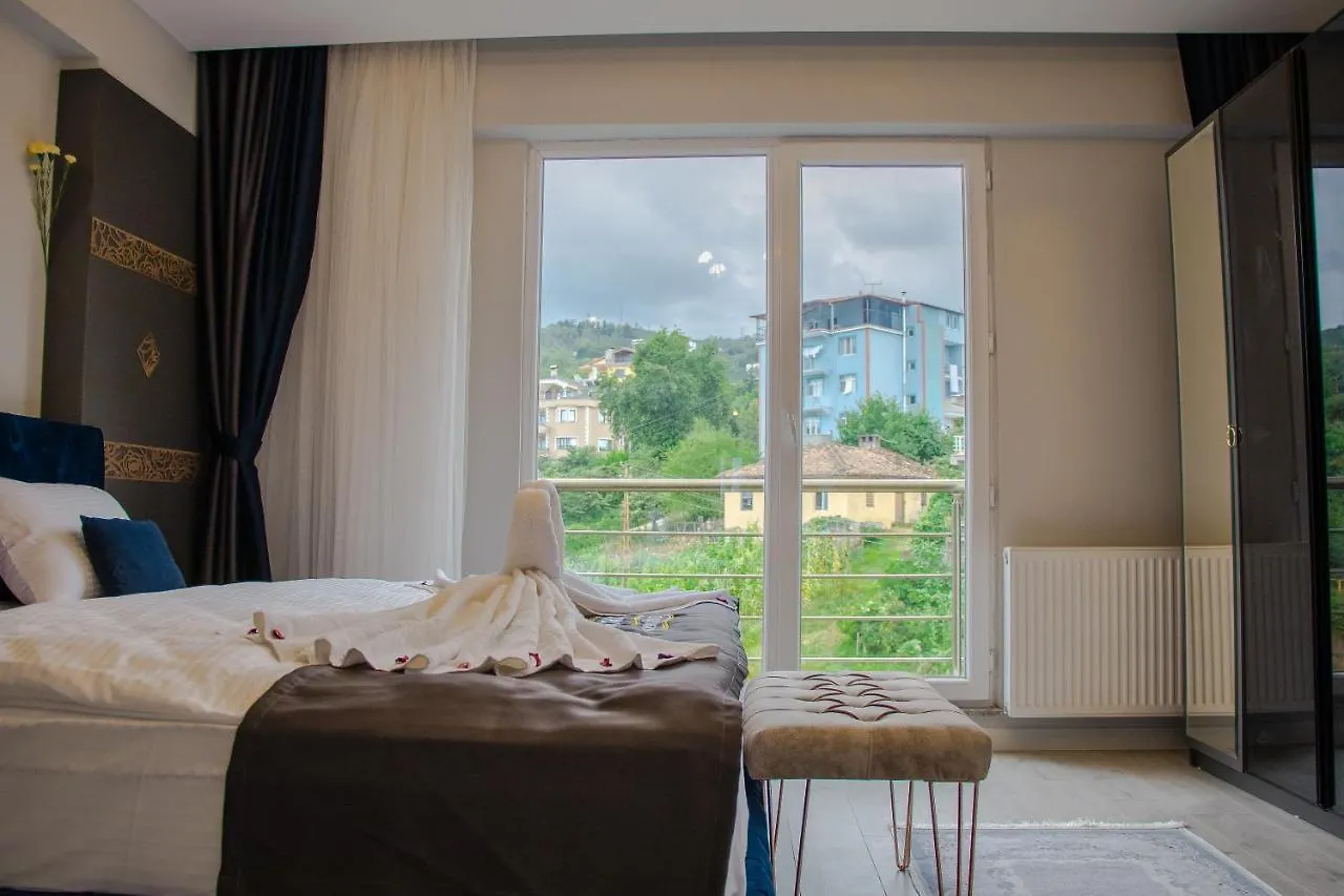 فندق Elegant Blue Suites ترابزون